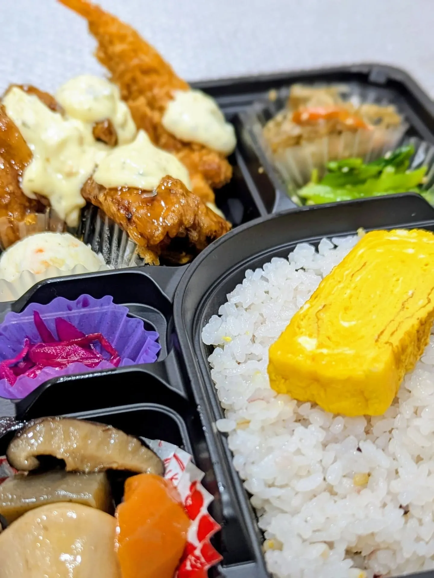 からあげ南蛮スペシャル弁当の紹介です😊