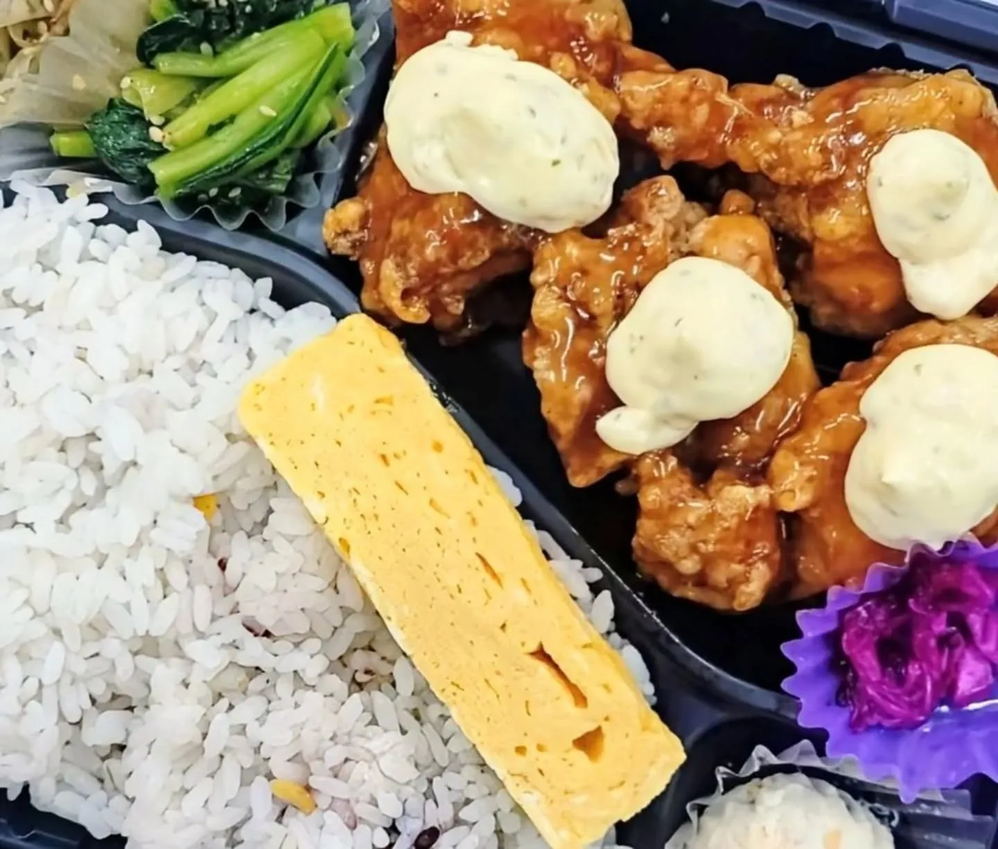 からあげ南蛮デラックス弁当 ごはん大盛り🍚をご存知ですか？